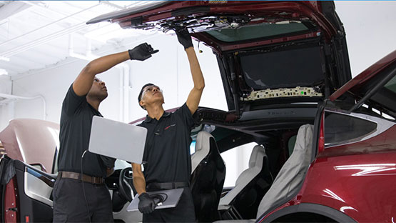 The Growth of The Electric Vehicle Industry and How Miami Dade College Is Contributing project image