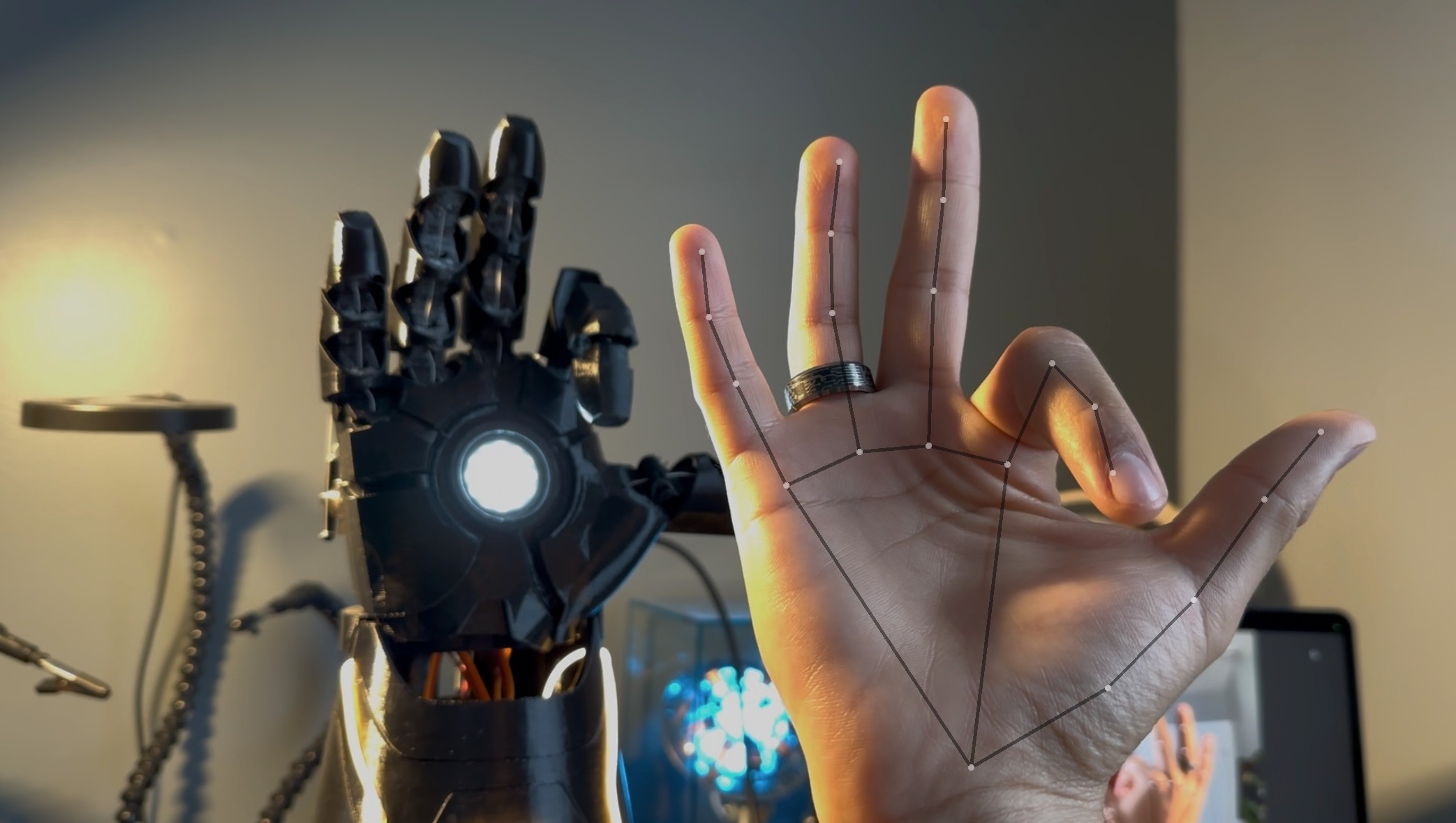 MateoTechLab | How to Build a Difference - exhibit detail 2