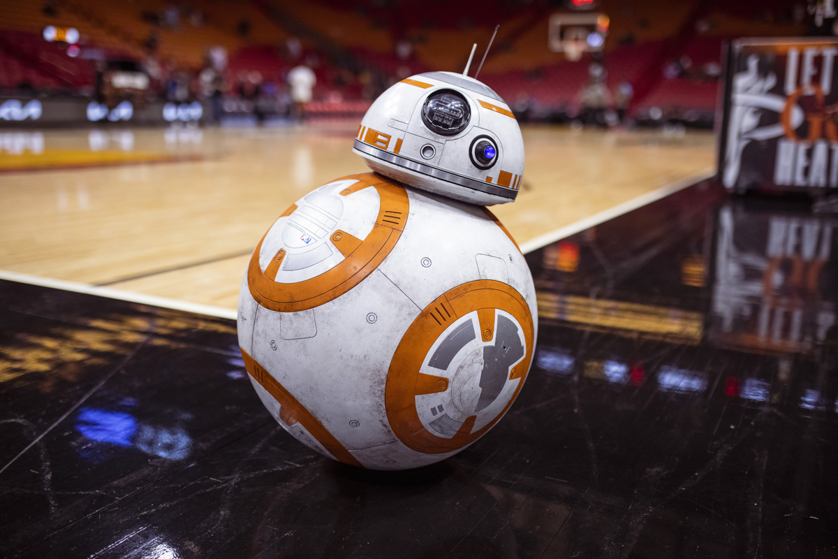 Wall-E, BB-8, Grogu and more IRL! - exhibit detail 6