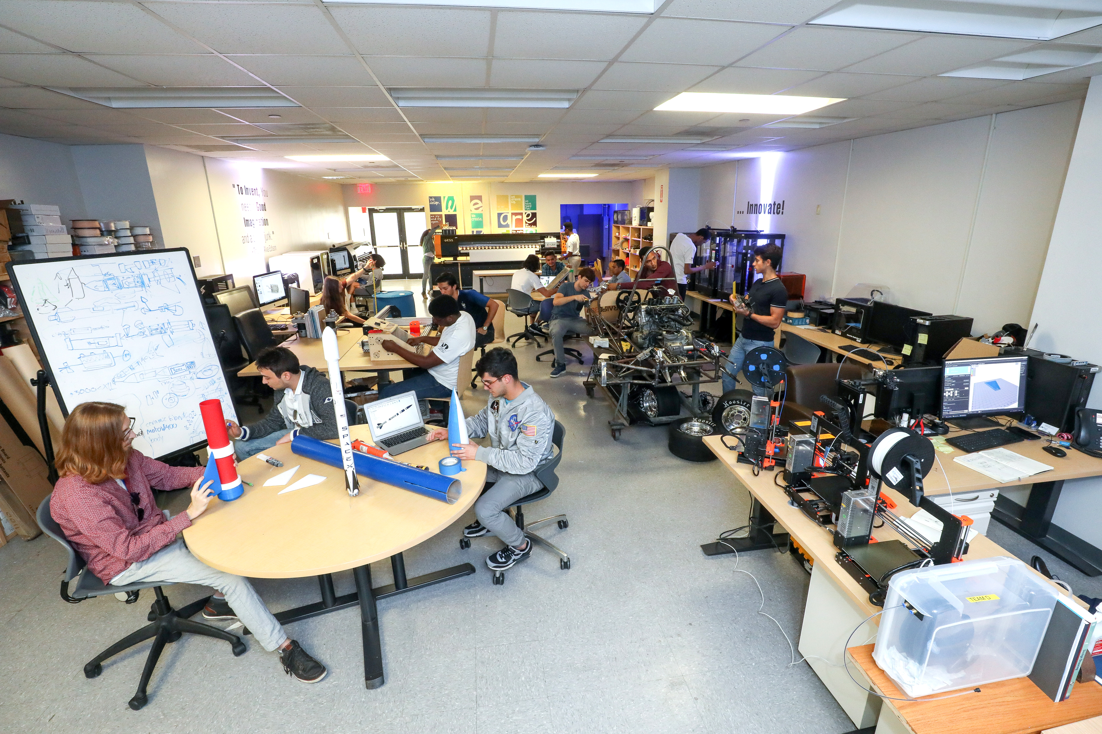 Miami Dade College Makers Lab  Maker Picture